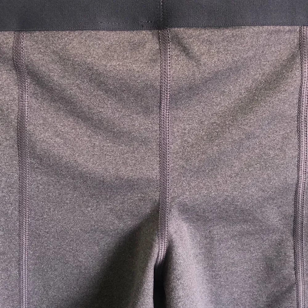 Nike Pro DriFit Cropped Gray Leggings XS